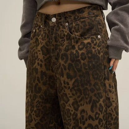 Nelly Women's Slim Fit Leopard Print Jeans with Moderate Stretch-4
