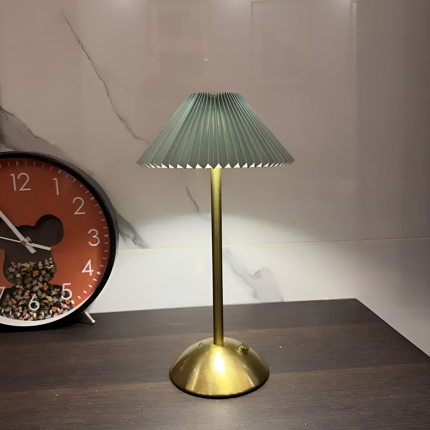 LightLoom | Wireless & Elegant Table Lamp