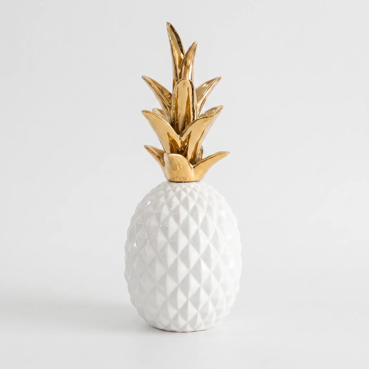 Pinetro - Textured Two-Tone Decorative Ornament