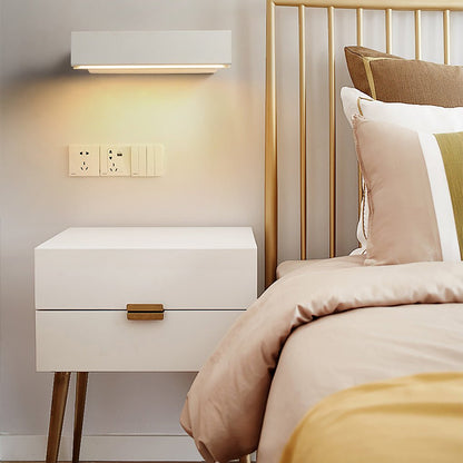 PivotBright | Elegant Rotating Wall Light2
