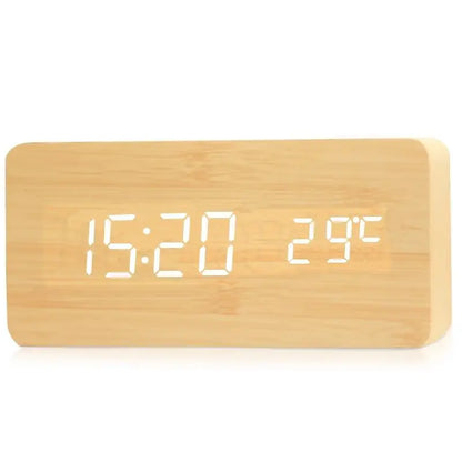 QuietWood | Silent Design Clock made of Wood & Light