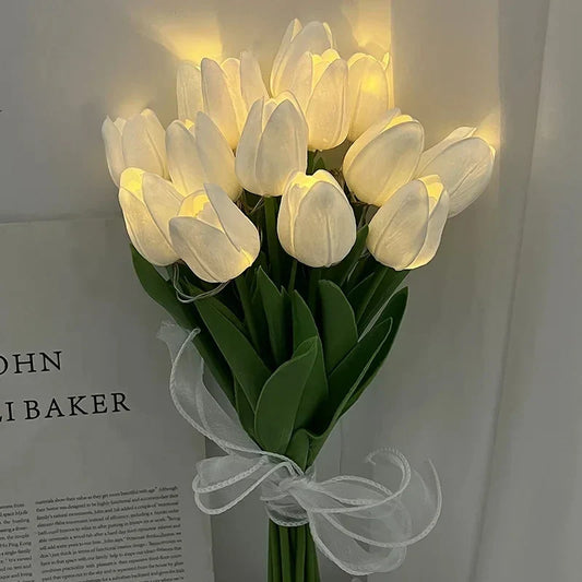 TulipGlow | LED Tulip Night Light – Portable & Warm Glow