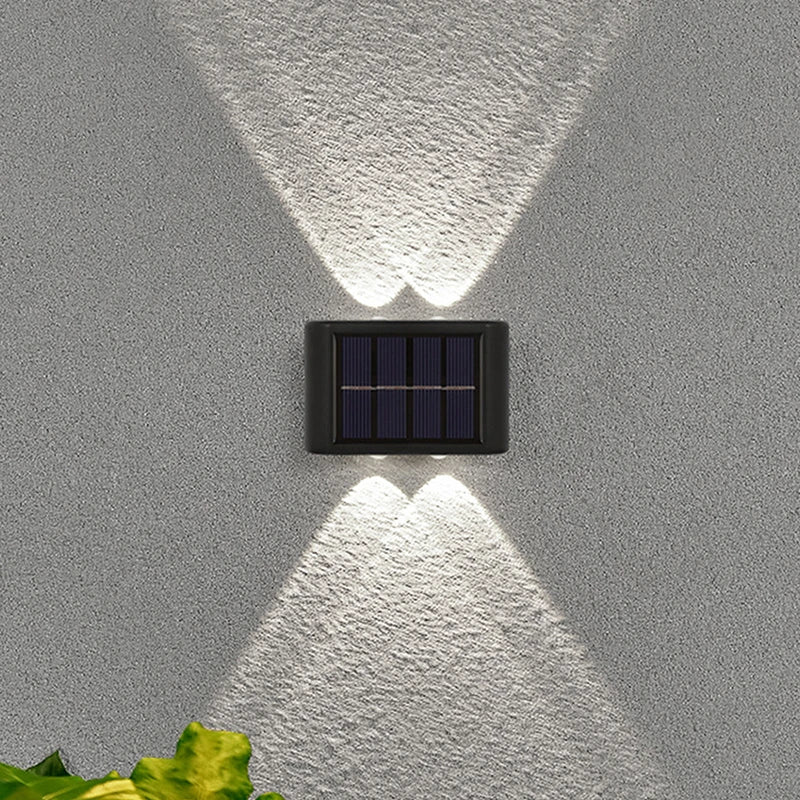 SolGlow | Retro & Elegant Outdoor Wall Lamp