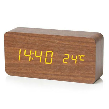 QuietWood | Silent Design Clock made of Wood & Light