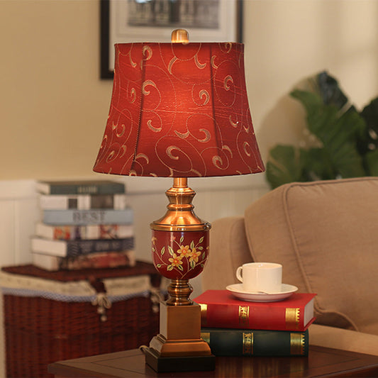 ScarletFlare | Vintage Floral Table Lamp1