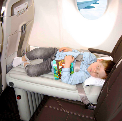 Luxe Voyage | Children's Inflatable Travel Bed – Ultimate Comfort for Travel 4