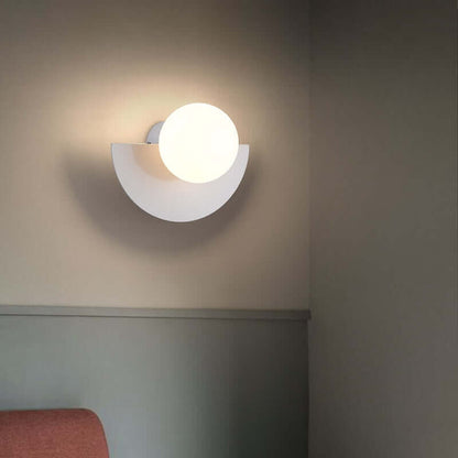 MoonBeam | Modern Crescent Wall Lamp