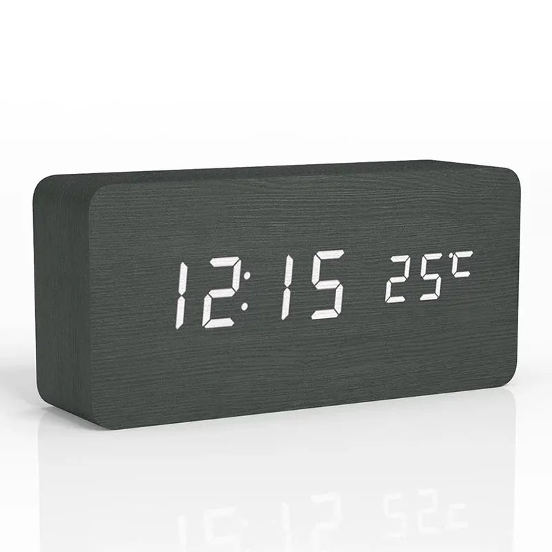 QuietWood | Silent Design Clock made of Wood & Light