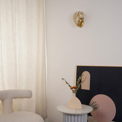 ShellGlow | Elegant Seashell-Shaped Wall Lamp