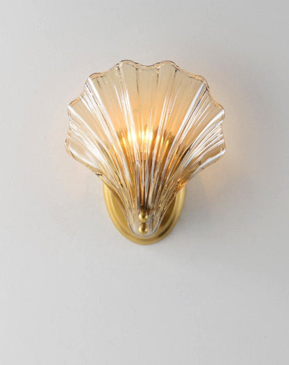 ShellGlow | Elegant Seashell-Shaped Wall Lamp