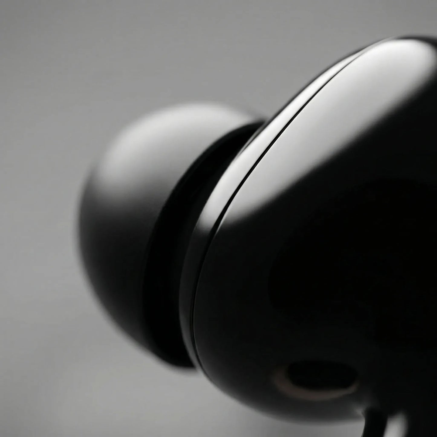 Somnify - Invisible Wireless Sleep Earbud