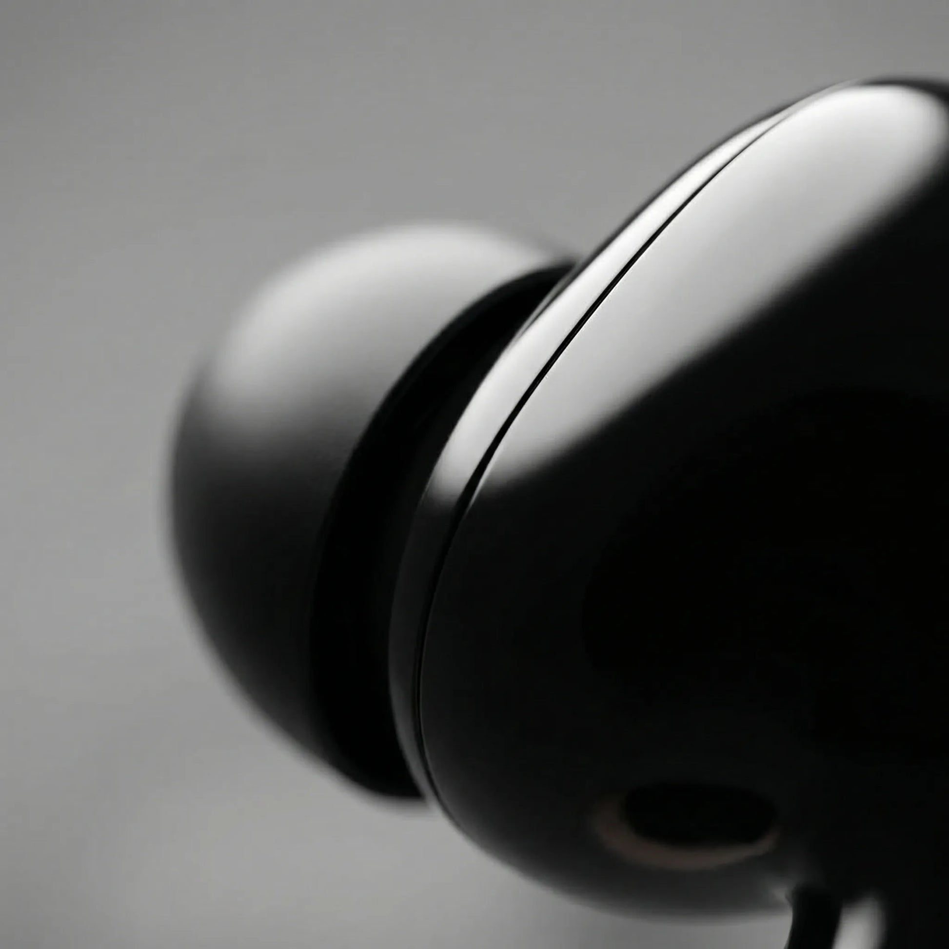 Somnify - Invisible Wireless Sleep Earbud