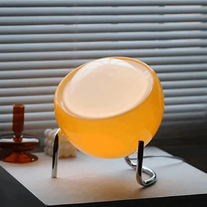 SpotLight | Vintage-inspired Retro Nordic Desk Lamp2