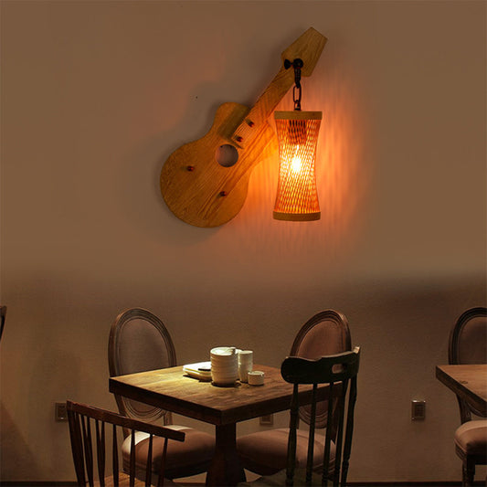 StrumLight | Guitar-inspired Wall Light1