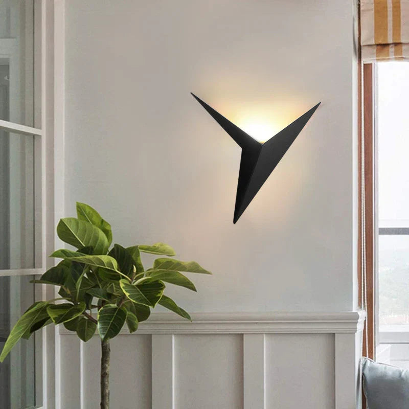TriLux | Modern Wall Light4
