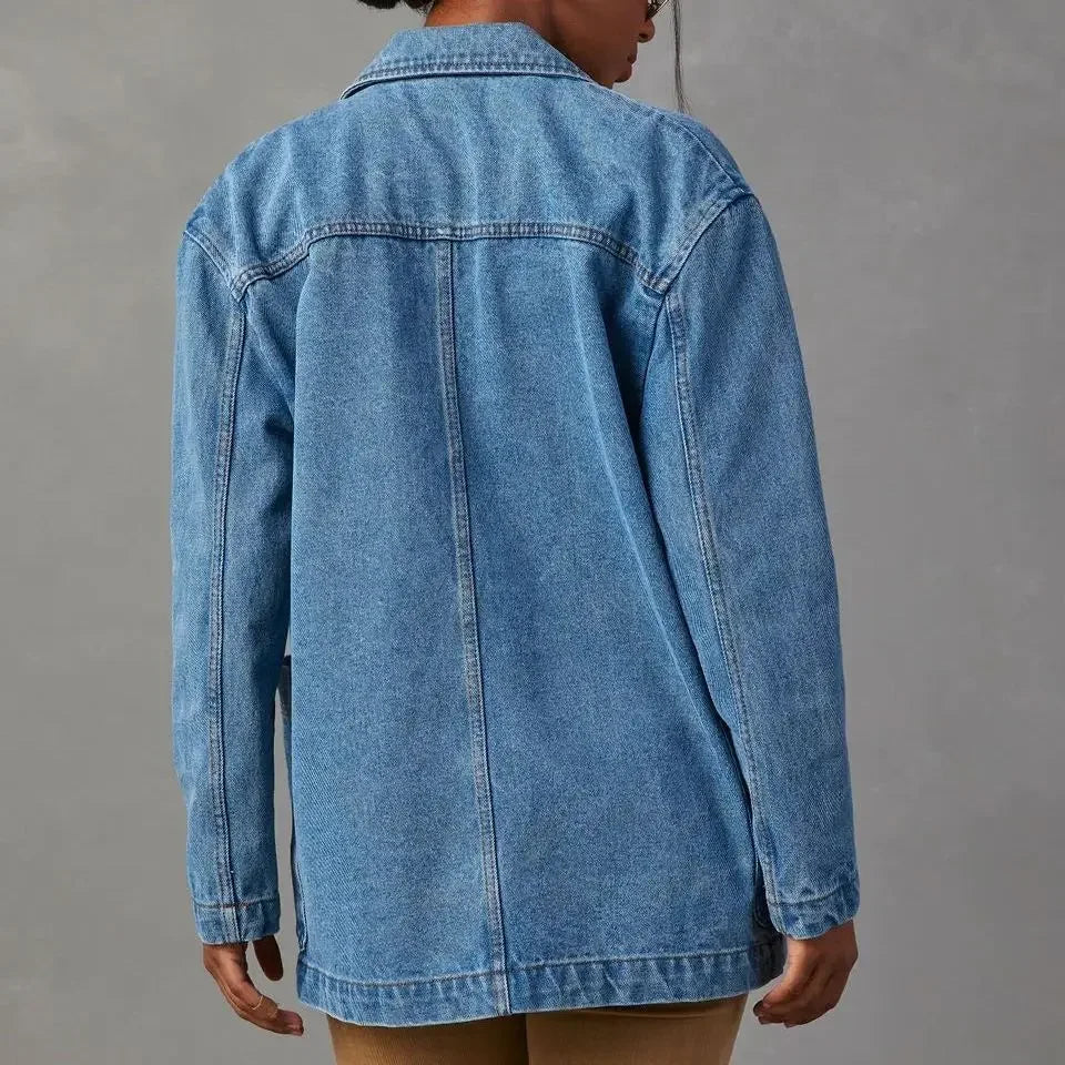 Chic Women's Denim Blazer with Pockets - Versatile Mid-Length Design-3
