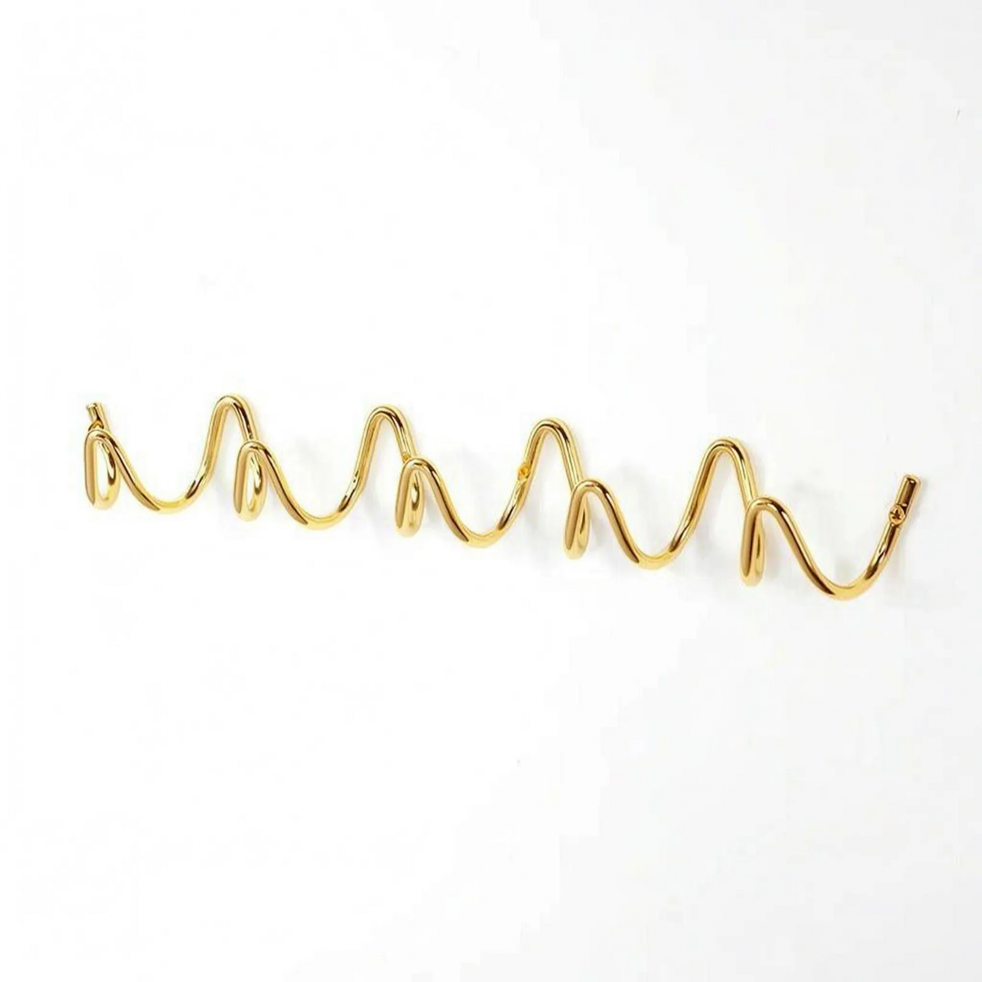 Undulux - Wave Shaped Wall Rack