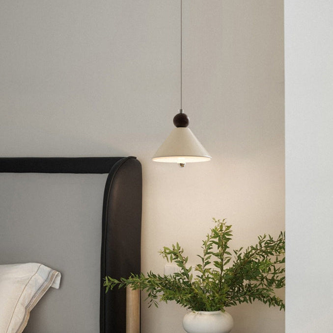 Vandora - Minimalist Conical Suspended Pendant Lamp