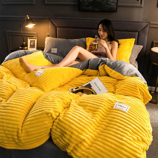 VelvetDream | Luxurious & Extremely Comfortable Fleece Duvet Cover1