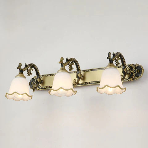 VintageLuxe | Vintage-Inspired Wall Light3