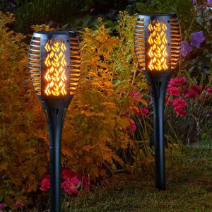 ZenAura | Luxury & Modern Flashlight Garden Lighting2