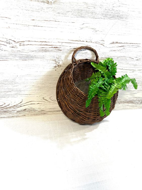 WickerGrove | Versatile & Elegant Wicker Plant Holder