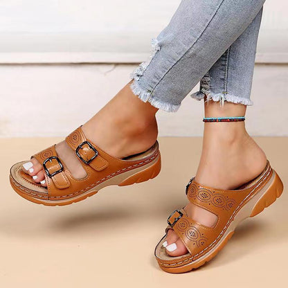 Zena | Breathable orthopaedic sandals