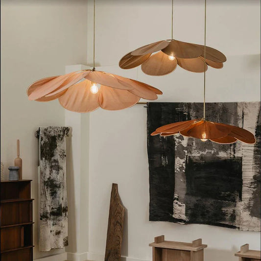 ElegaBloom | Flower Petal Lamp for Modern Living Spaces