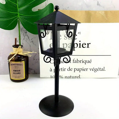 UrbanCharm | Retro & Elegant Pavilion Candle Holder