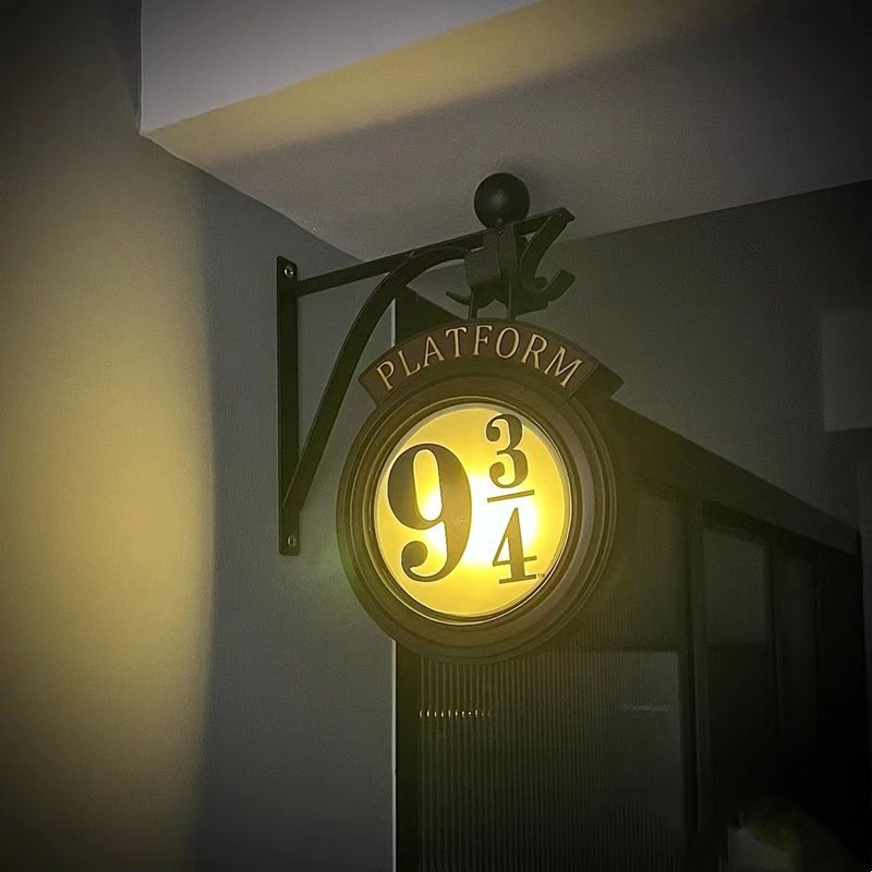 HogwartsGlow | Platform 9 3/4 Wall Lamp – Harry Potter Decor & Warm Glow