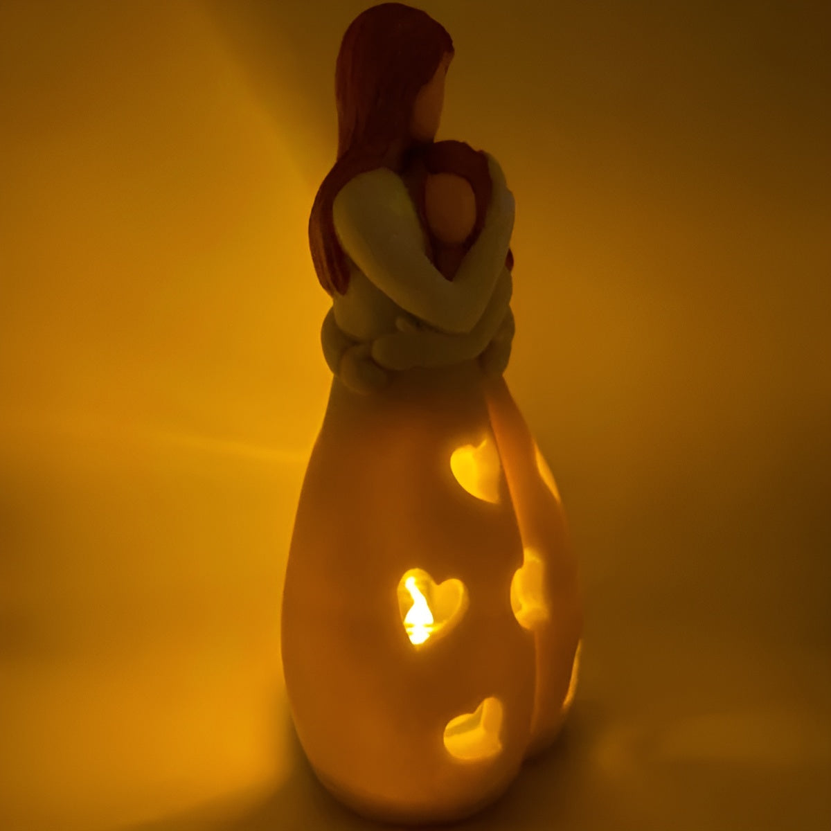 HeartGlow | Heartwarming Mother & Daughter Statue Lamp