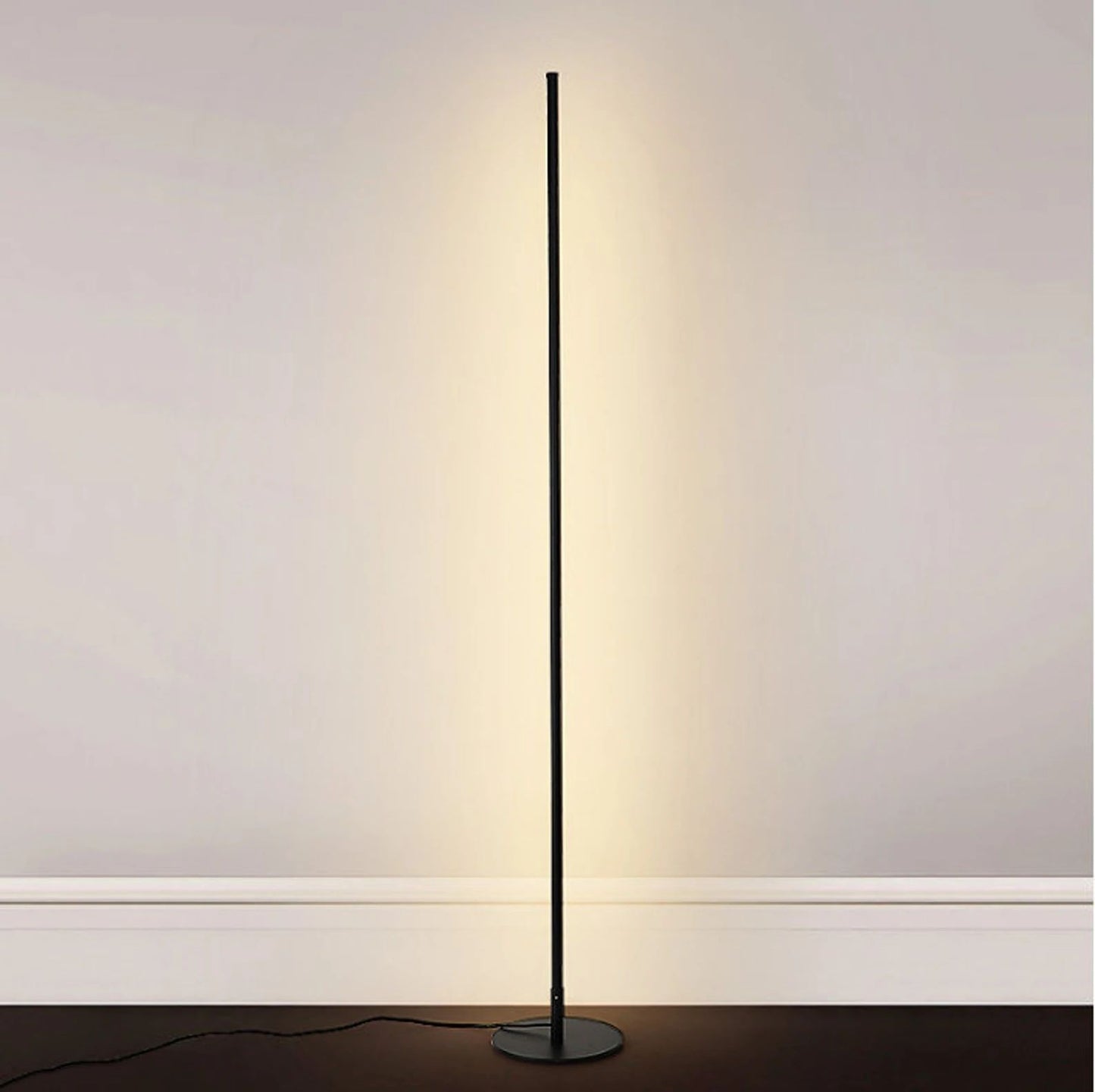 BladeGlow | Lichtmond Modern Floor Lamp