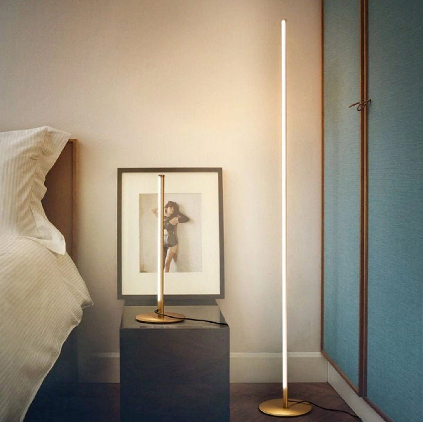 BladeGlow | Lichtmond Modern Floor Lamp