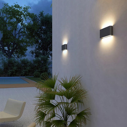 UrbanGlow | Minimalist & Waterproof Outdoor Wall Light