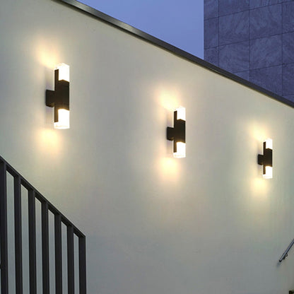 TwilightCast | Outdoor Double Wall Lamp