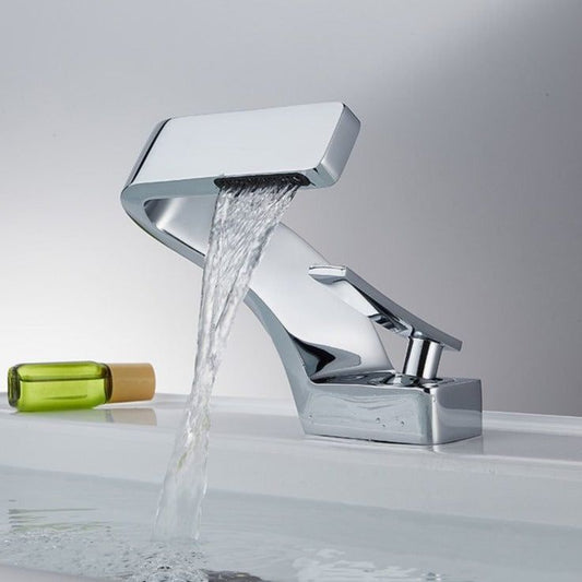 SleekFlow | Curved Faucet in Modern Design