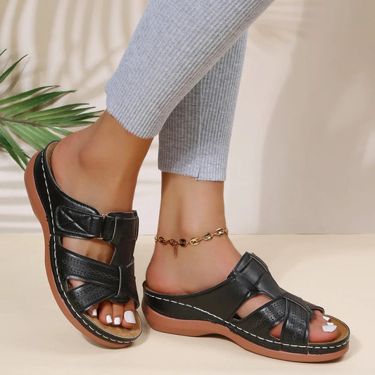 Evelyn | Orthopedic Leather Sandals with Strap Restraint
