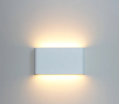 UrbanGlow | Minimalist & Waterproof Outdoor Wall Light